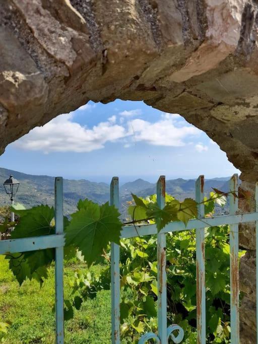 La Dimora Azzurra Villa Perinaldo Exterior foto